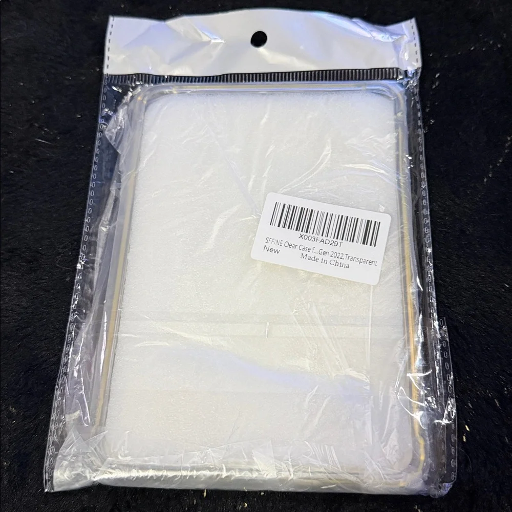 Kindle 2022/2024 TPU clear case NWT